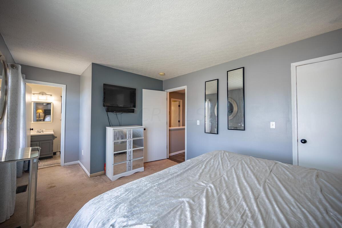 2974 Tracer Road Columbus, OH 43232 - Photo 9 of 15 Gallery Image 9