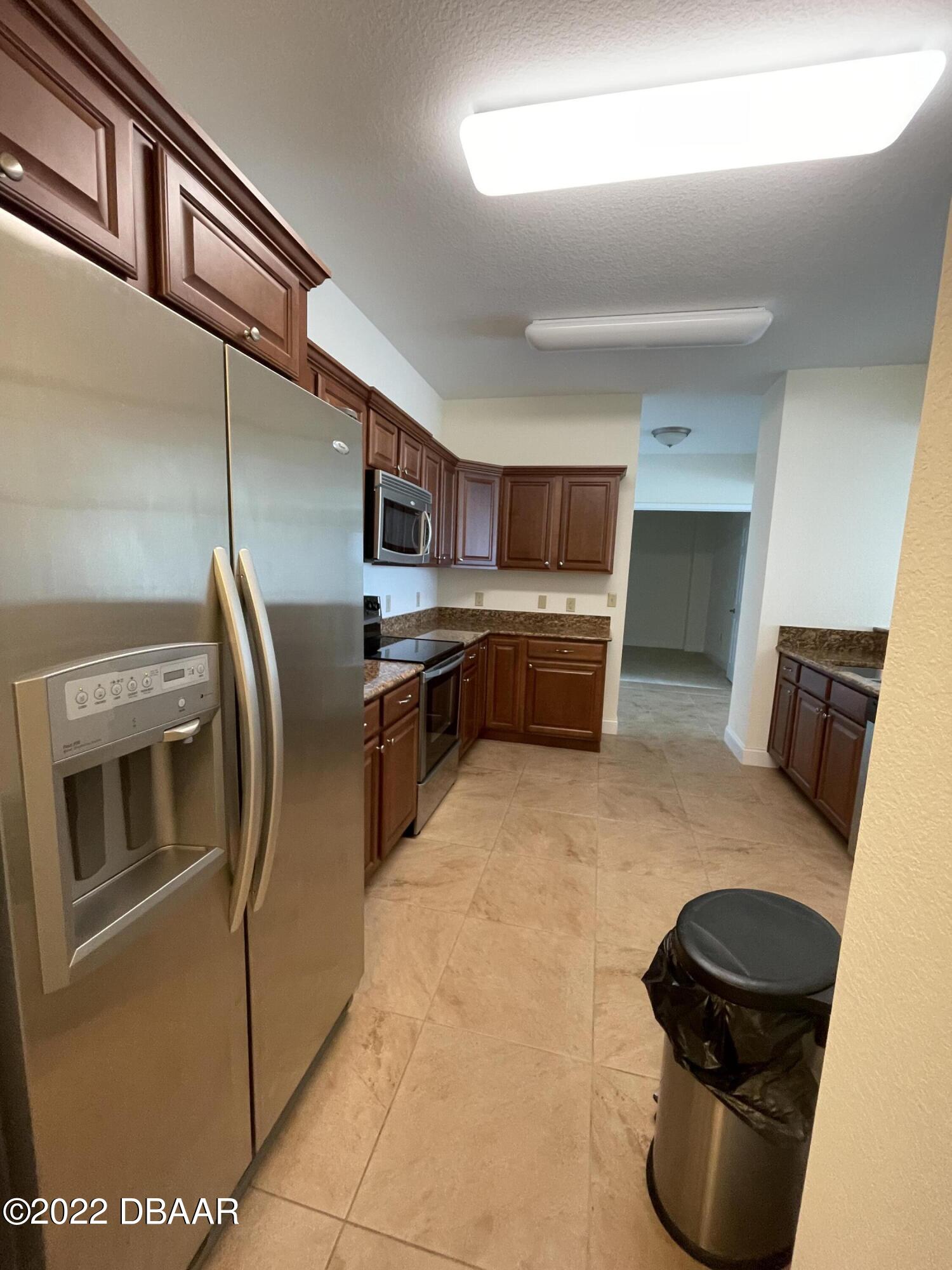 2801 South Ridgewood Avenue, Unit 310 South Daytona, FL 32119 - Photo 19 of 72 IMG_5474