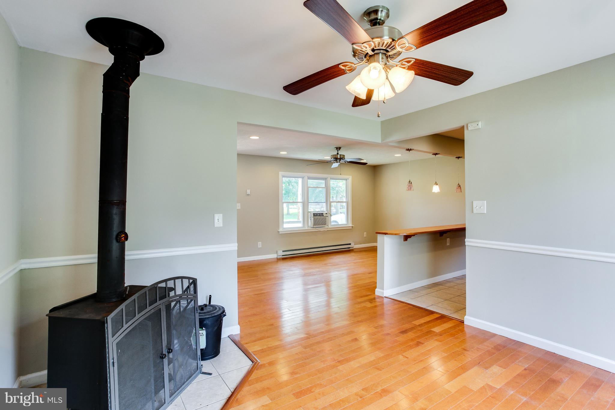 410 Trimble Road Joppa, MD 21085 - Photo 8 of 26 Interior (General)