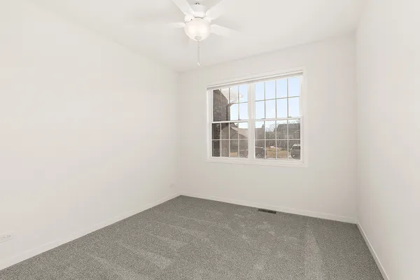 $3,500 | 58 Olympus Drive, Tinley Park, IL 60477