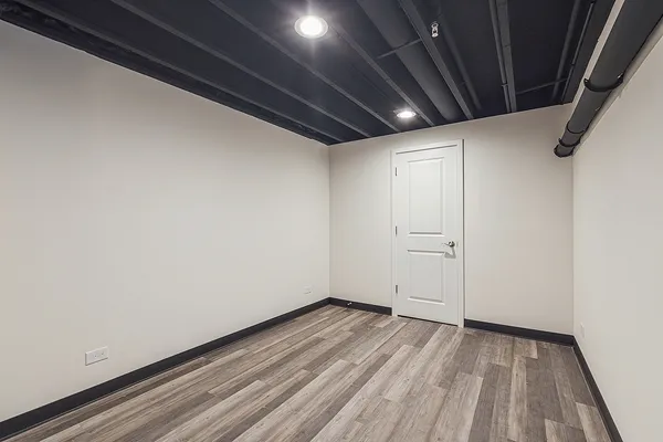 $3,500 | 58 Olympus Drive, Tinley Park, IL 60477