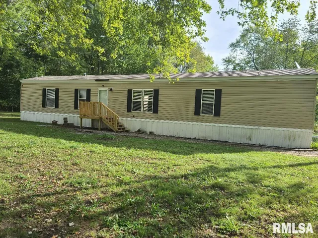 $51,900 | 4427 Harvey Street, Mulkeytown, IL 62865