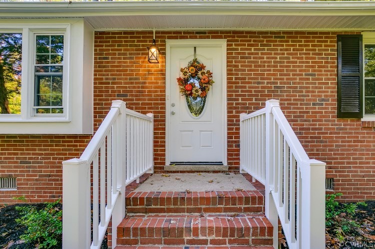 10263 Cherylann Road Chesterfield, VA 23236 - Photo 3 of 42 Gallery Image 3