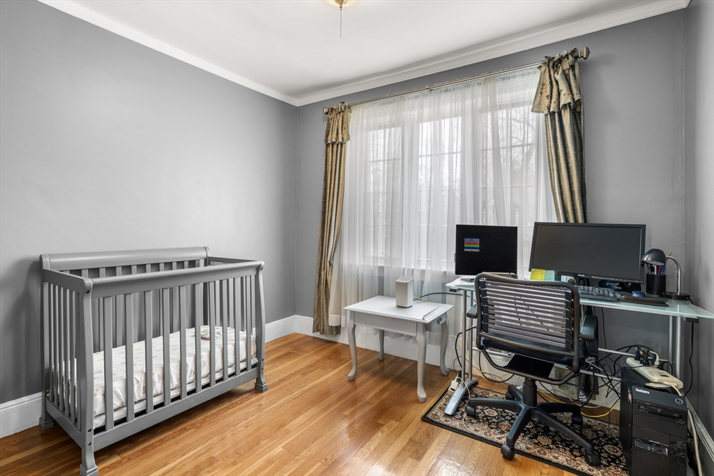 15 Loveland Road, Unit 15 Brookline, MA 02445 - Photo 13 of 29 Gallery Image 13