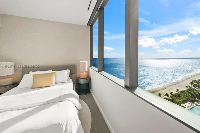 $3,500,000 | 2000 South Ocean Drive, Unit 18B, Hallandale Beach, FL 33009