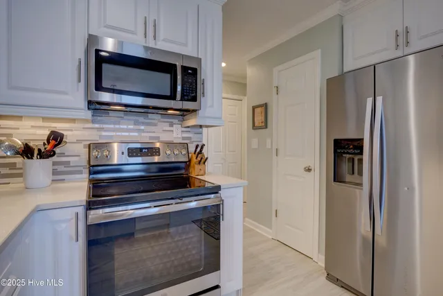 $3,200 | 3946 Island Drive, North Topsail Beach, NC 28460