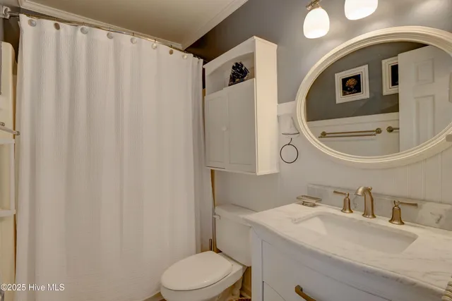 $3,200 | 3946 Island Drive, North Topsail Beach, NC 28460