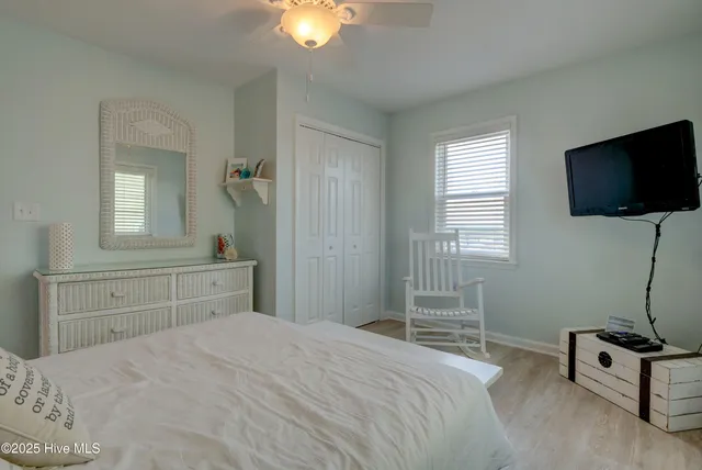 $3,200 | 3946 Island Drive, North Topsail Beach, NC 28460