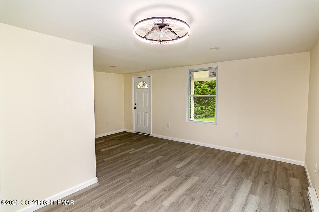 174 Sand Spring Road Cresco, PA 18326 - Photo 19 of 40 1st Floor