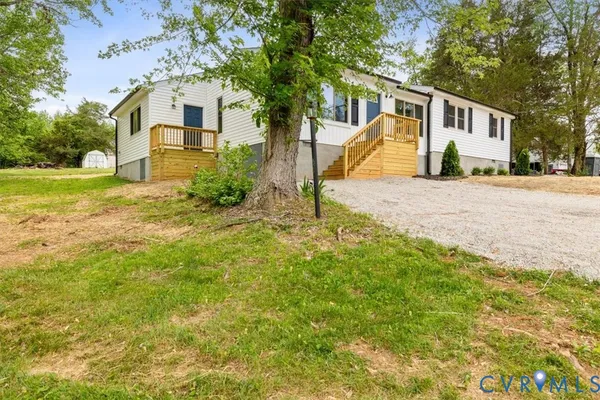 $385,000 | 2244 Lakeview Drive, Powhatan, VA 23139