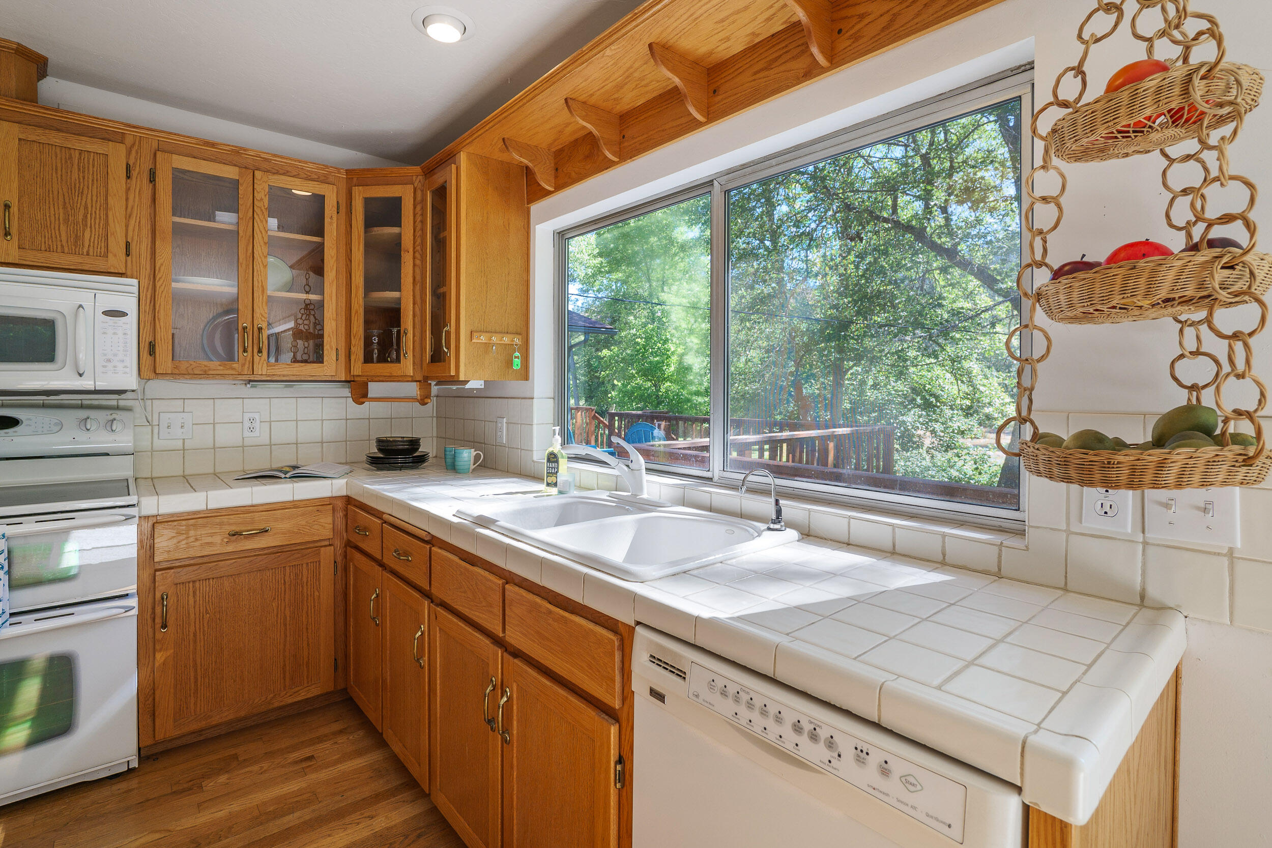 8565 Upper Applegate Road Jacksonville, OR 97530 - Photo 14 of 74 8565UpperApplegateRd-013
