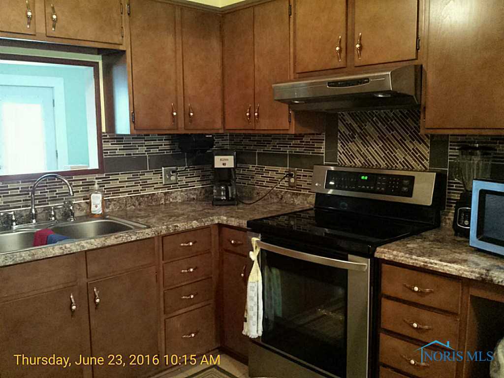 16 Capri Road Defiance, OH 43512 - Photo 7 of 14 Gallery Image 7
