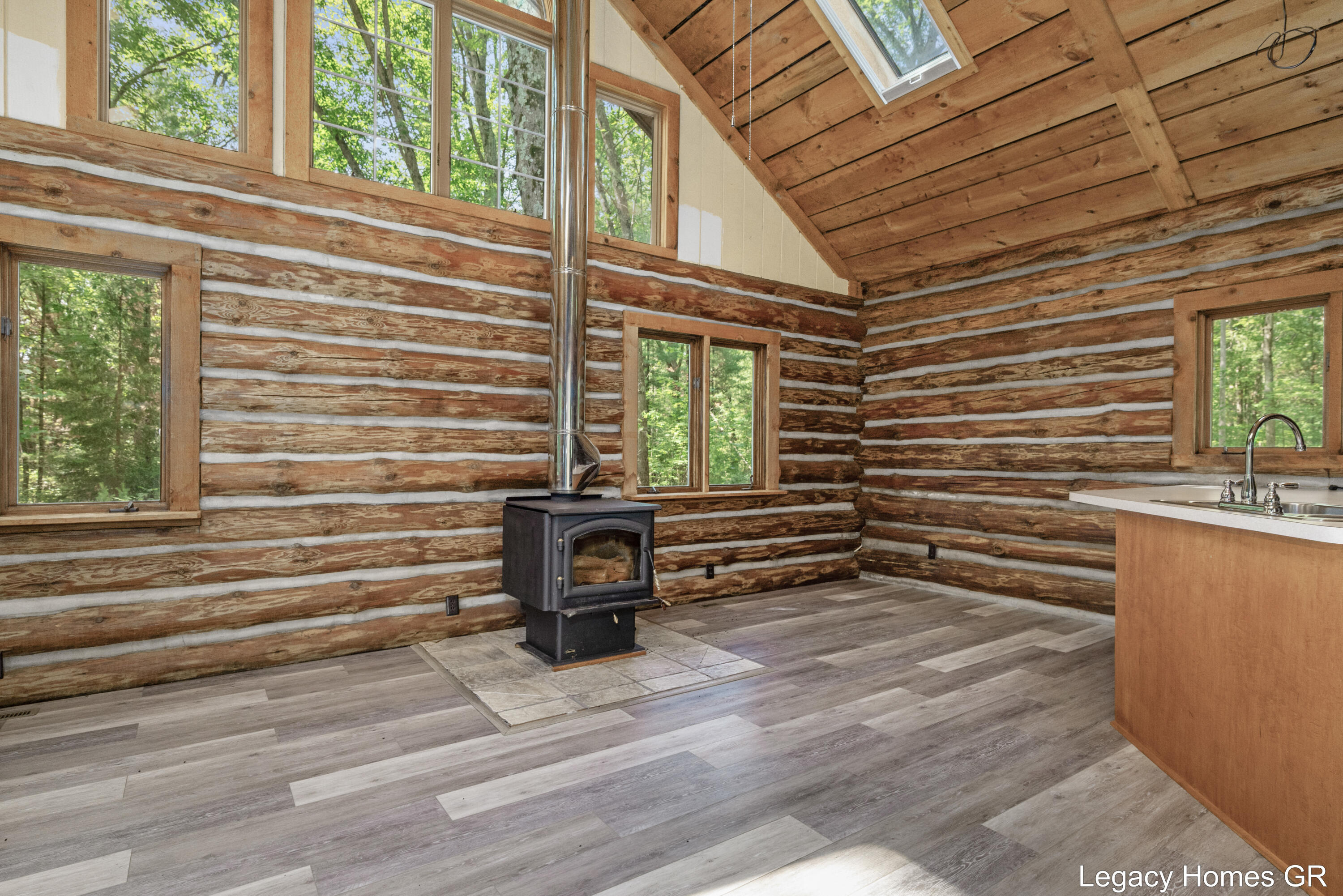 11332 Henderson Road Montague, MI 49437 - Photo 6 of 31 11_henderson 11332-9