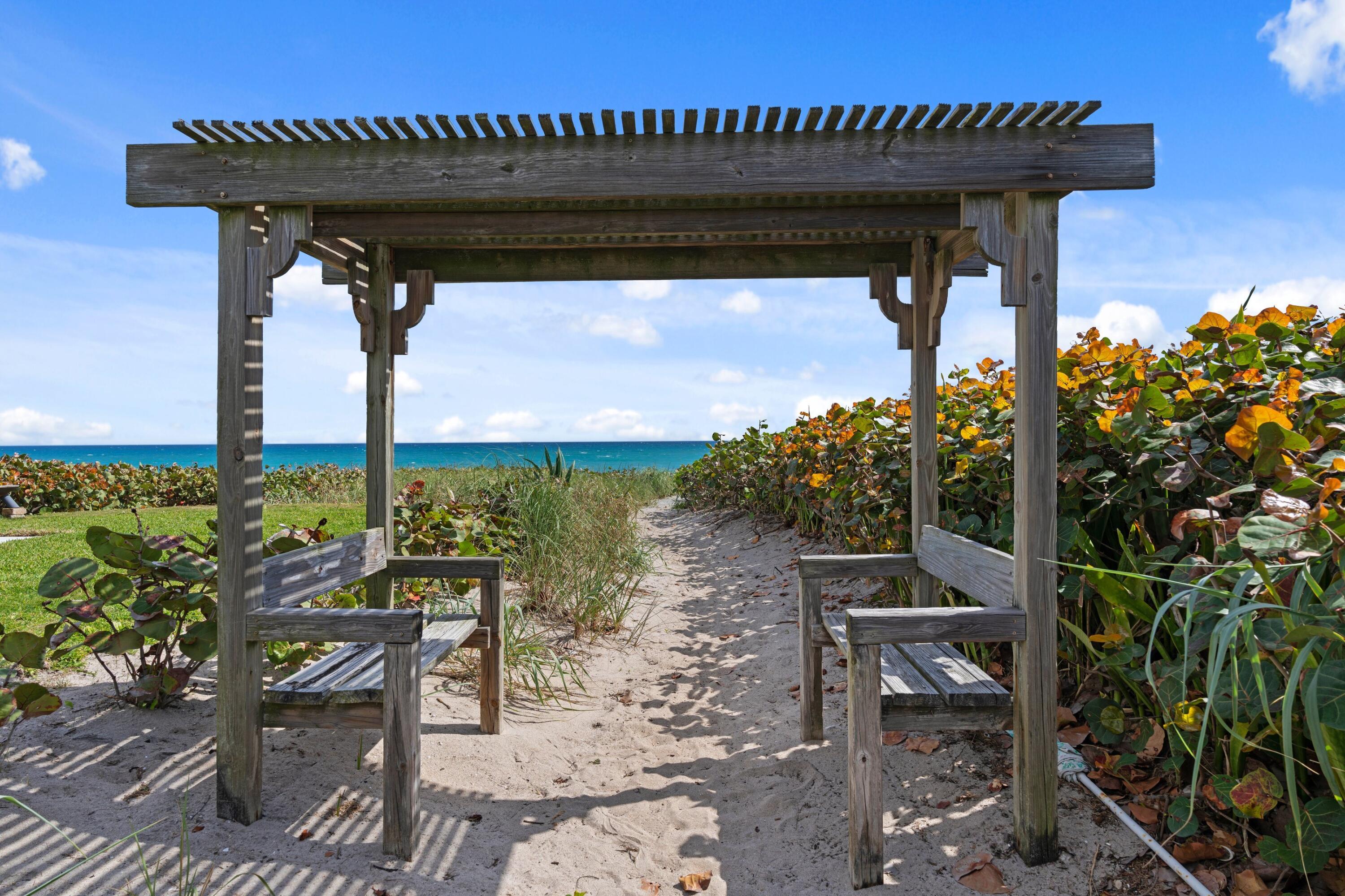 240 Celestial Way, Unit 10 Juno Beach, FL 33408 - Photo 40 of 40 DSC09526.jpg-SMALL