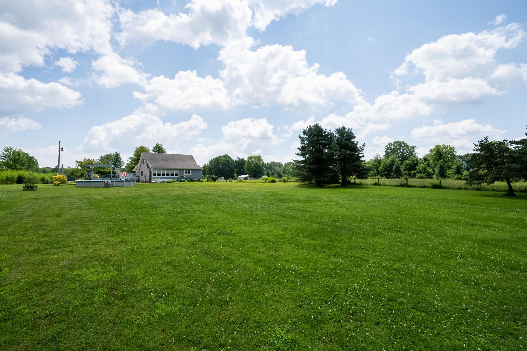 1055 North Old State Road Delaware, OH 43015 - Photo 2 of 55 1055 N Old State Rd-112
