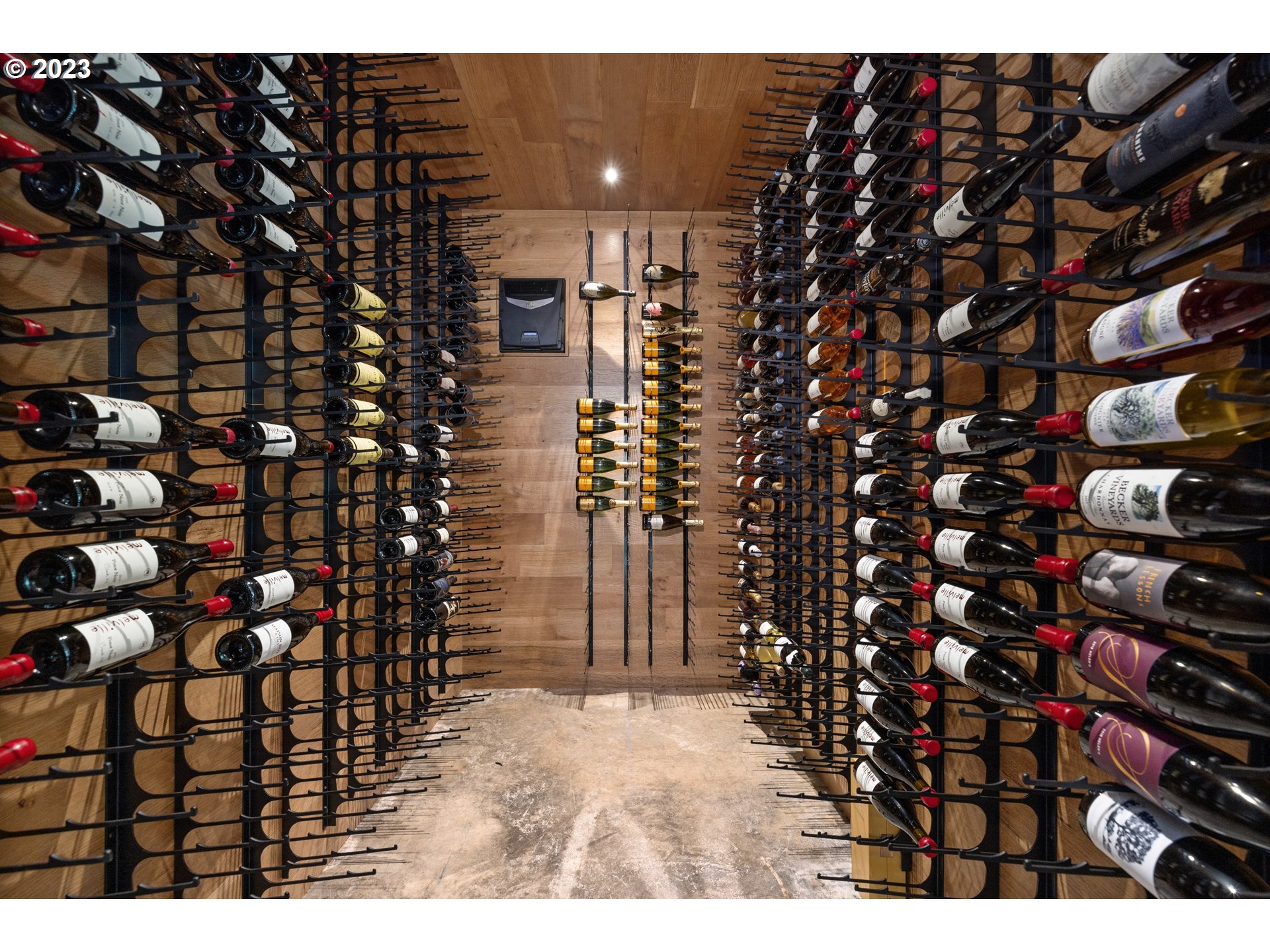 3617 Northwest McMaster Drive Camas, WA 98607 - Photo 29 of 48 a view of entryway with a tree