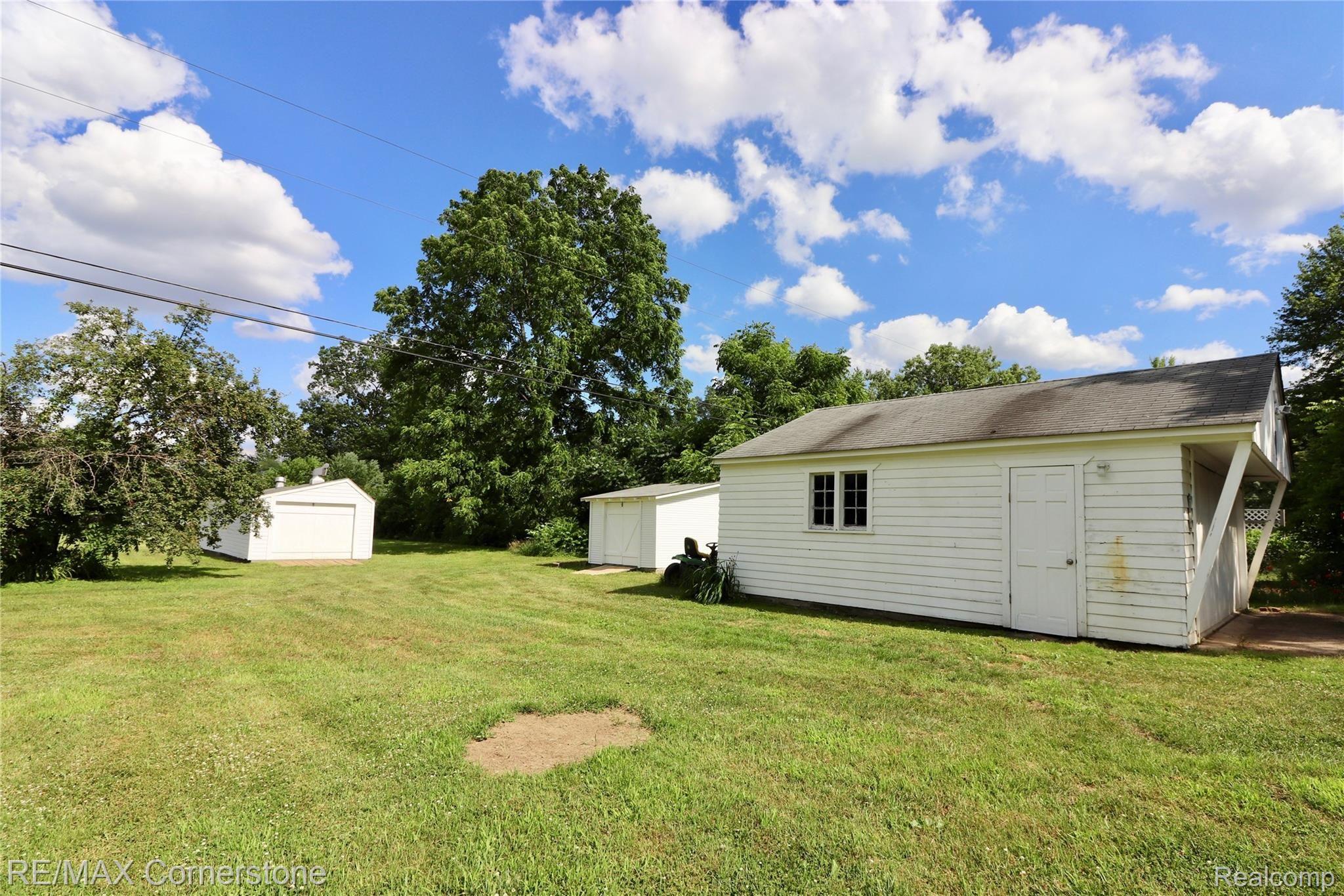 6985 Edwards Road Belleville, MI 48111 - Photo 12 of 13 2-Car Garage, 12x12 Shed and 12x40 Out building