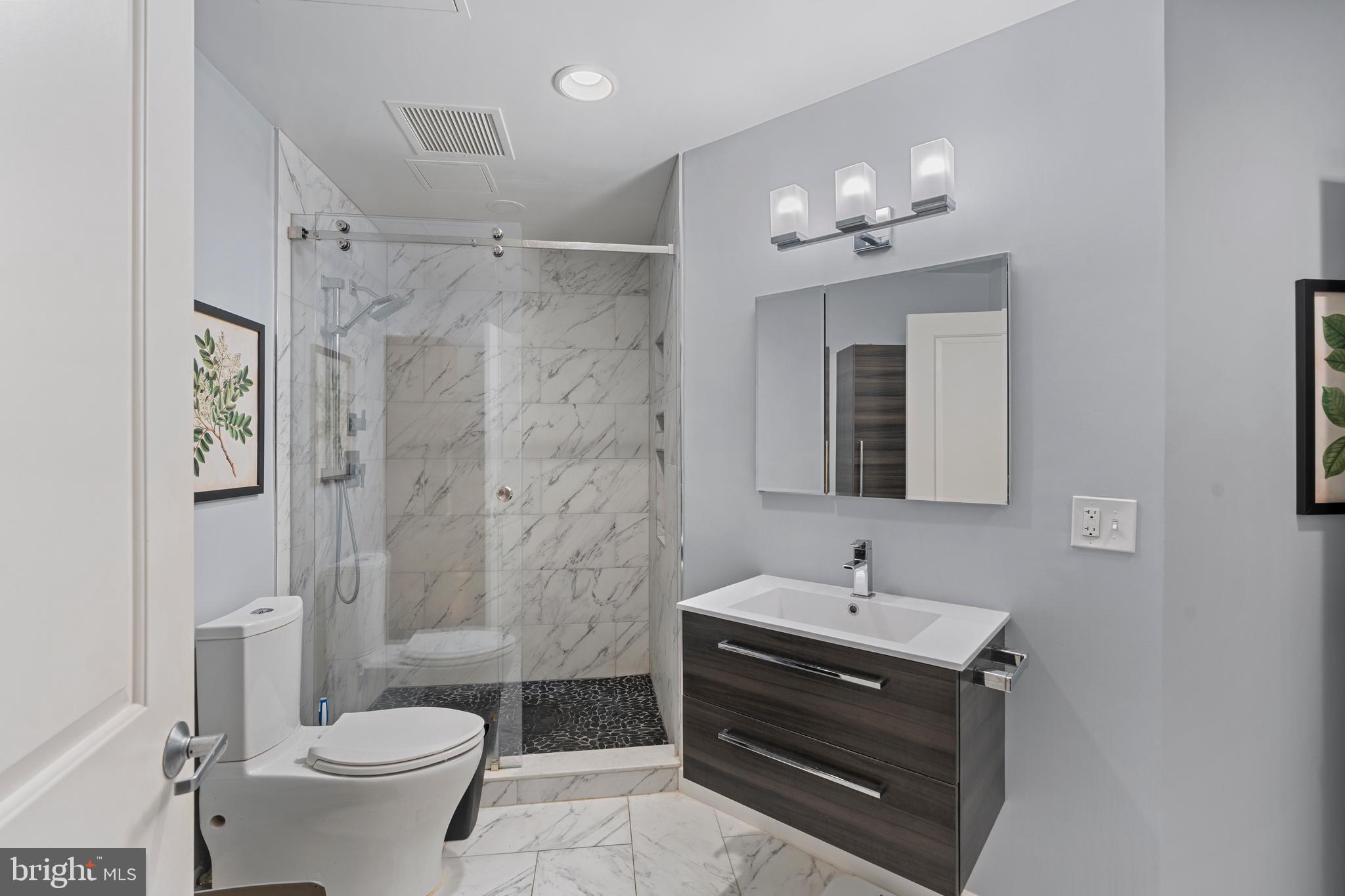 1701 Kalorama Road Northwest, Unit 102 Washington, DC 20009 - Photo 11 of 15