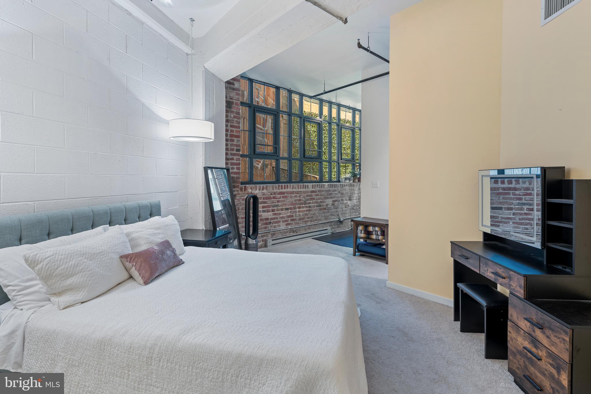 1701 Kalorama Road Northwest, Unit 102 Washington, DC 20009 - Photo 8 of 15
