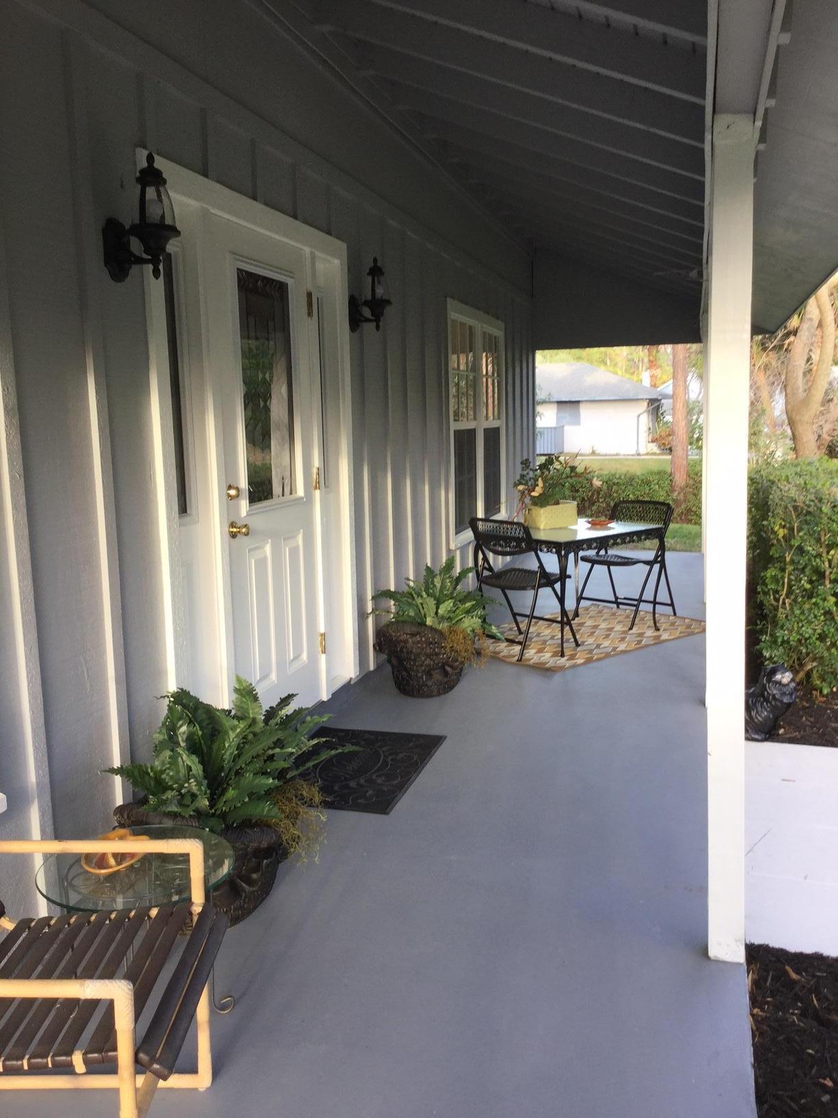 10421 Sandy Run Road Jupiter, FL 33478 - Photo 7 of 24 Front_Porch