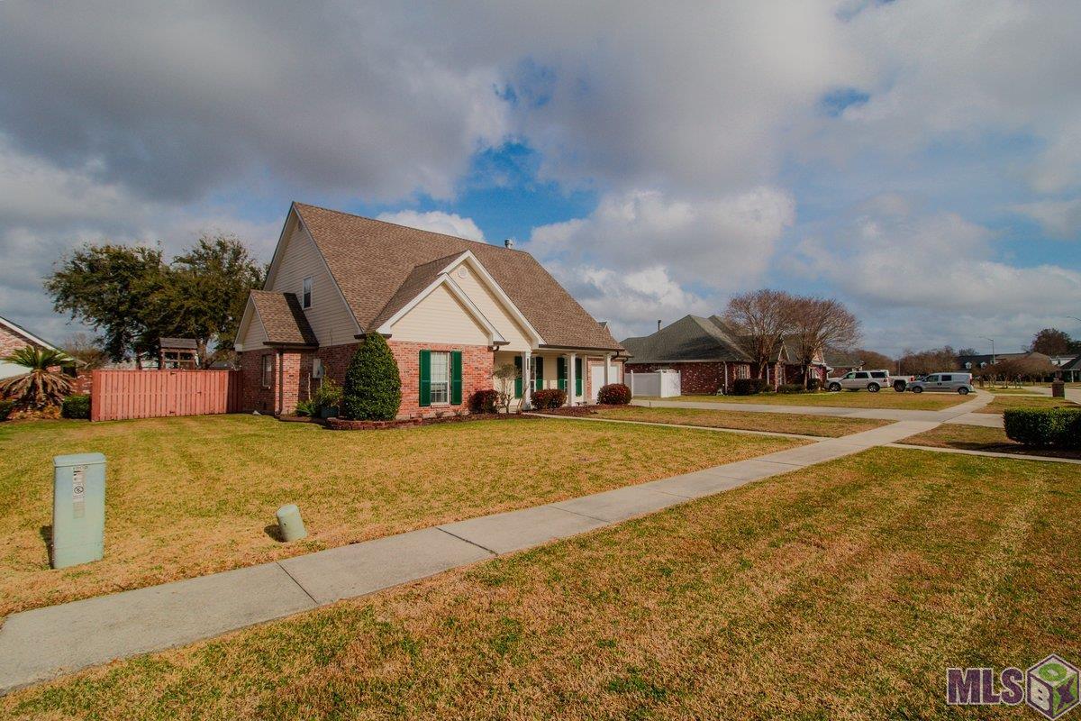 1805 Polk Street Houma, LA 70360 - Photo 3 of 25