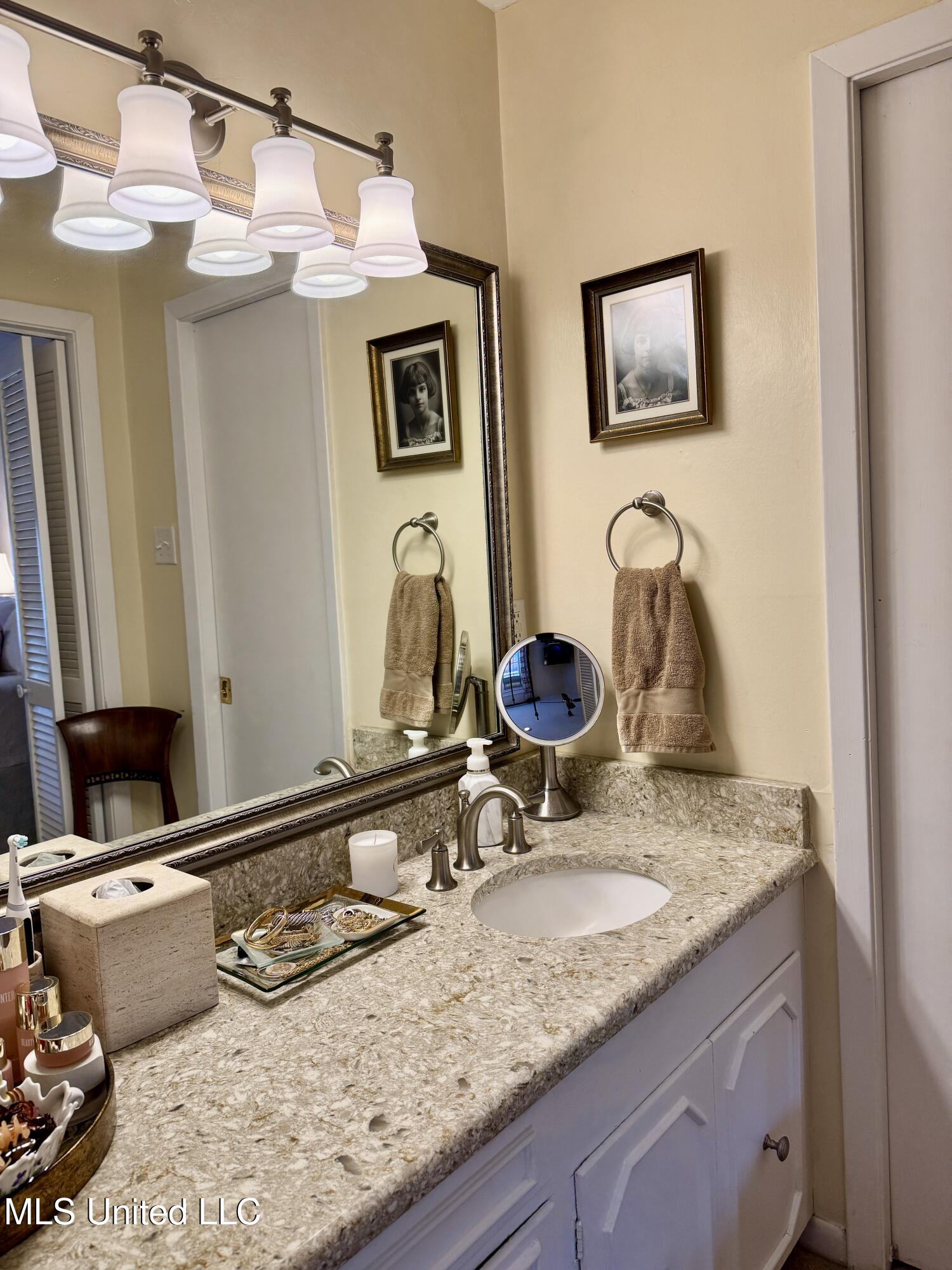 101 North Meadow Road Natchez, MS 39120 - Photo 38 of 57 IMG_4470