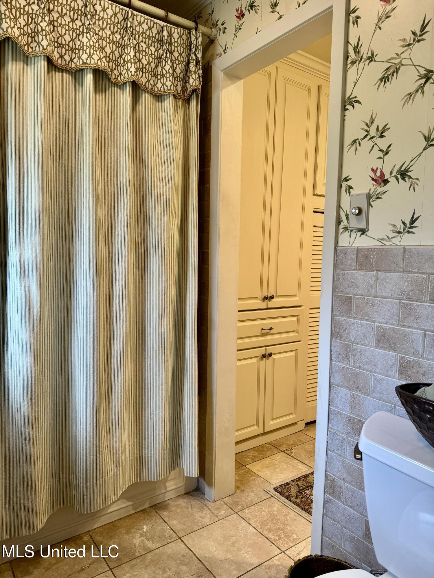 101 North Meadow Road Natchez, MS 39120 - Photo 48 of 57 IMG_4481