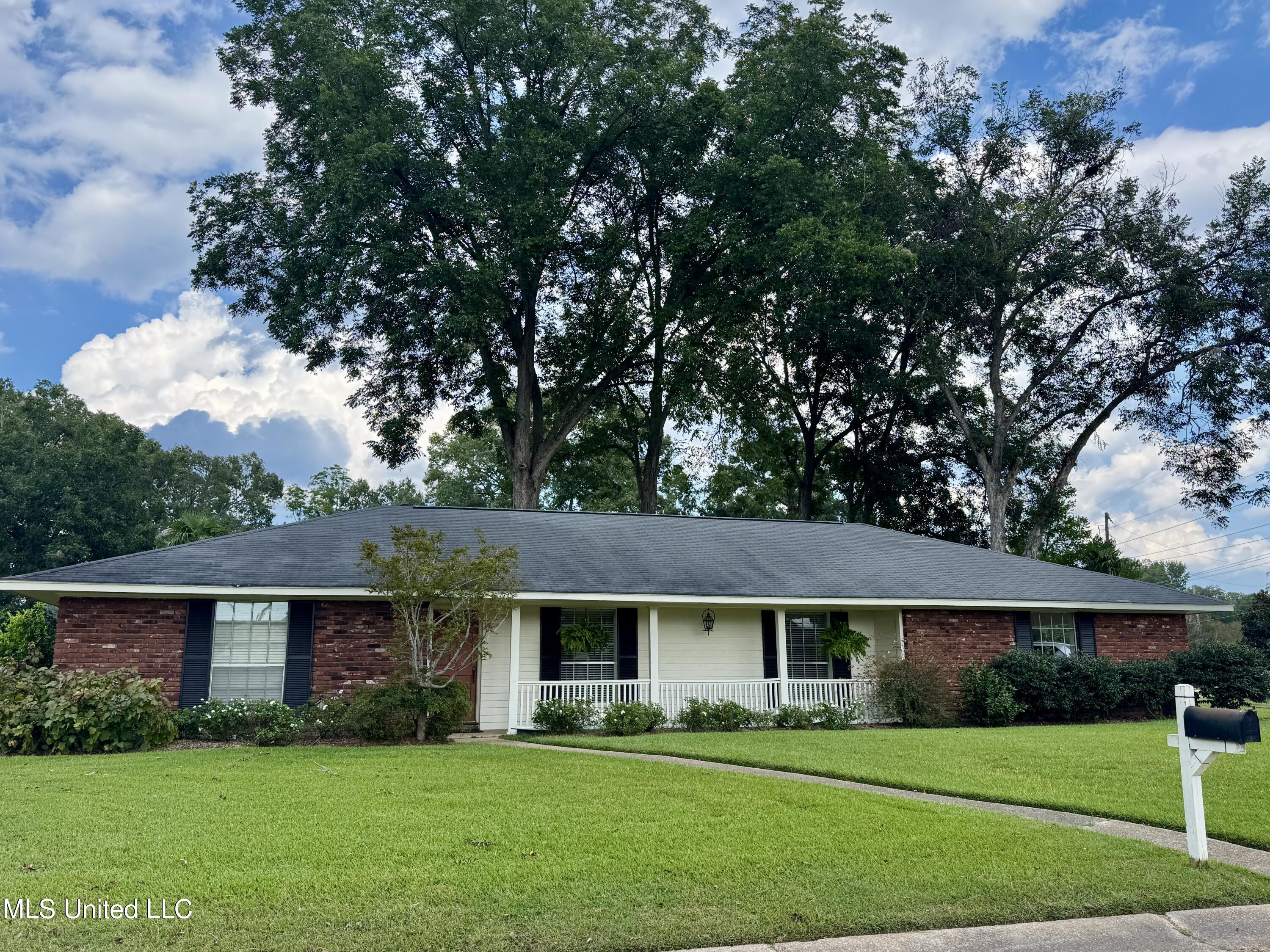 101 North Meadow Road Natchez, MS 39120 - Photo 57 of 57 IMG_4459