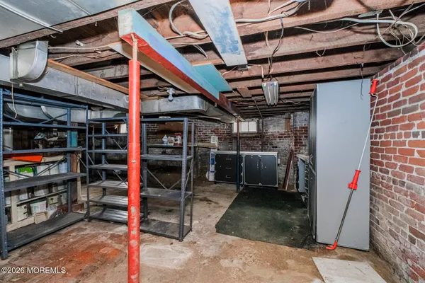 $575,000 | 20 North Main Street, Marlboro, NJ 07746
