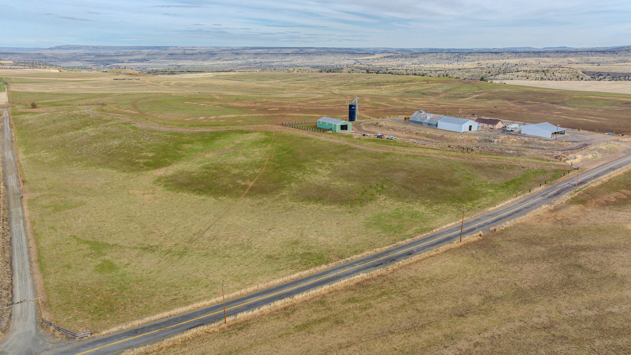 7507 Northeast Quaale Road Madras, OR 97741 - Photo 26 of 72 DJI_20250308100133_0045_D-HDR