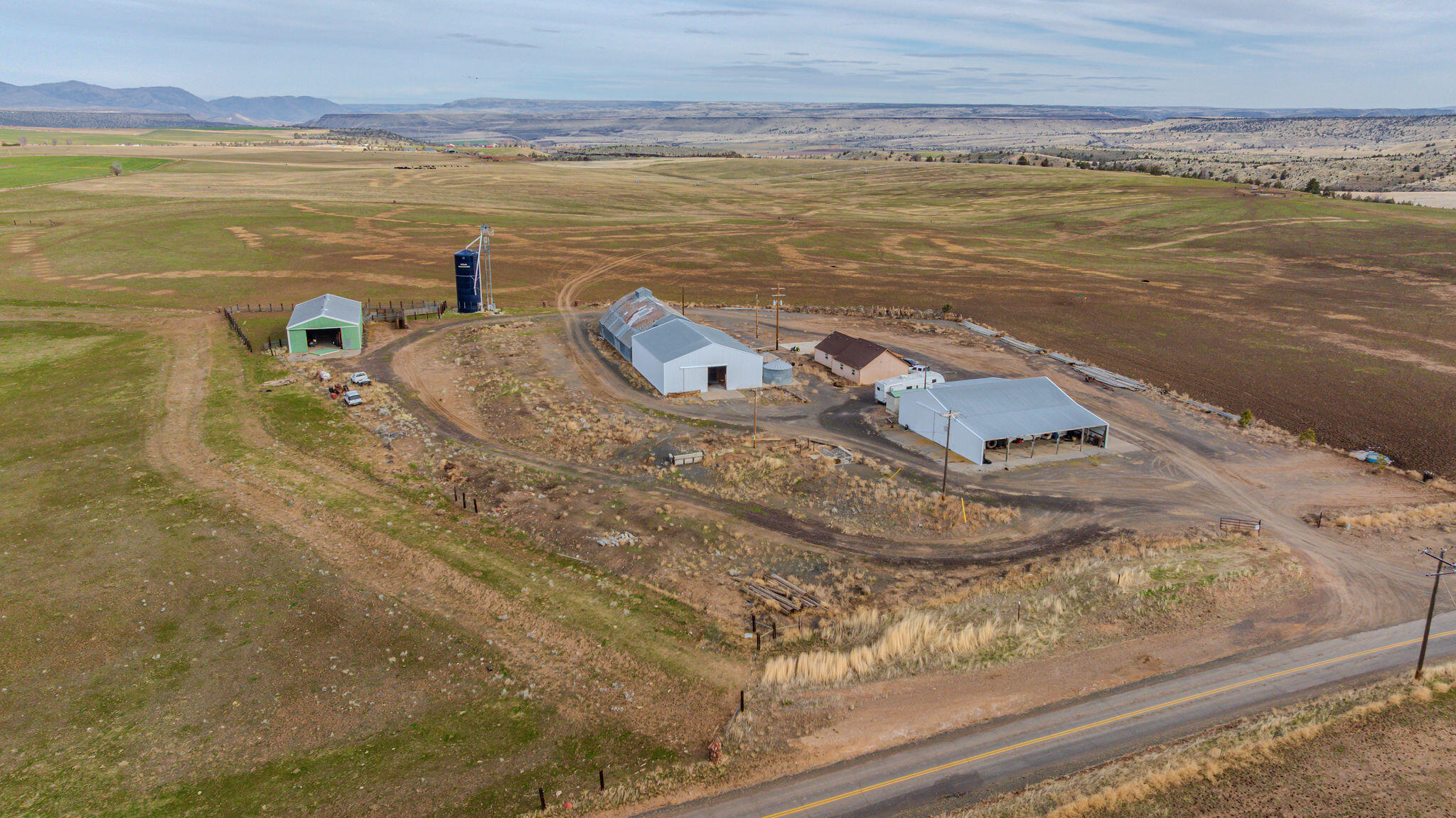 7507 Northeast Quaale Road Madras, OR 97741 - Photo 27 of 72 DJI_20250308100205_0049_D-HDR