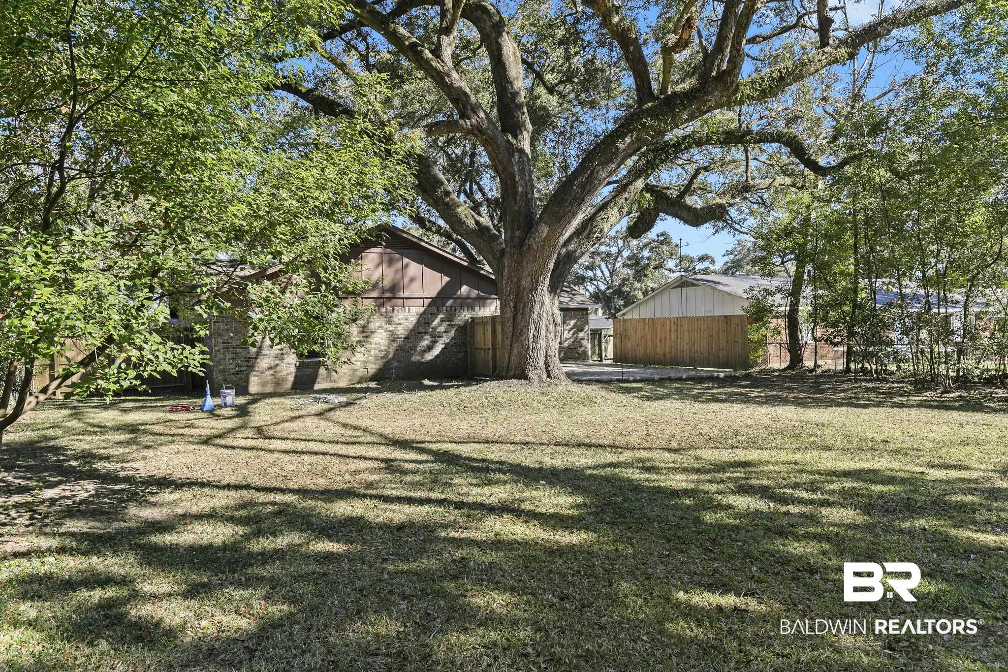 5817 Woodgate Road Mobile, AL 36609 - Photo 74 of 85 View of yard