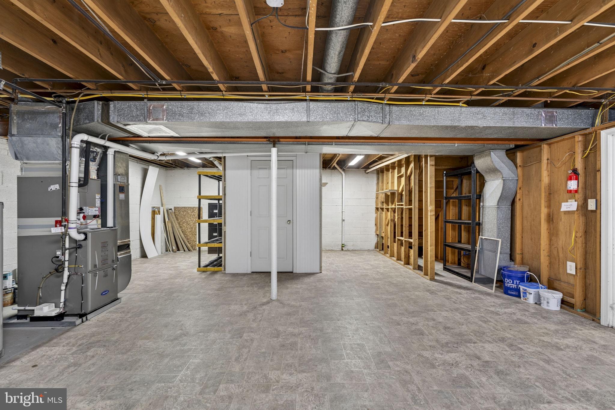 660 Foxcroft Road Warrenton, VA 20186 - Photo 21 of 24 a view of empty room