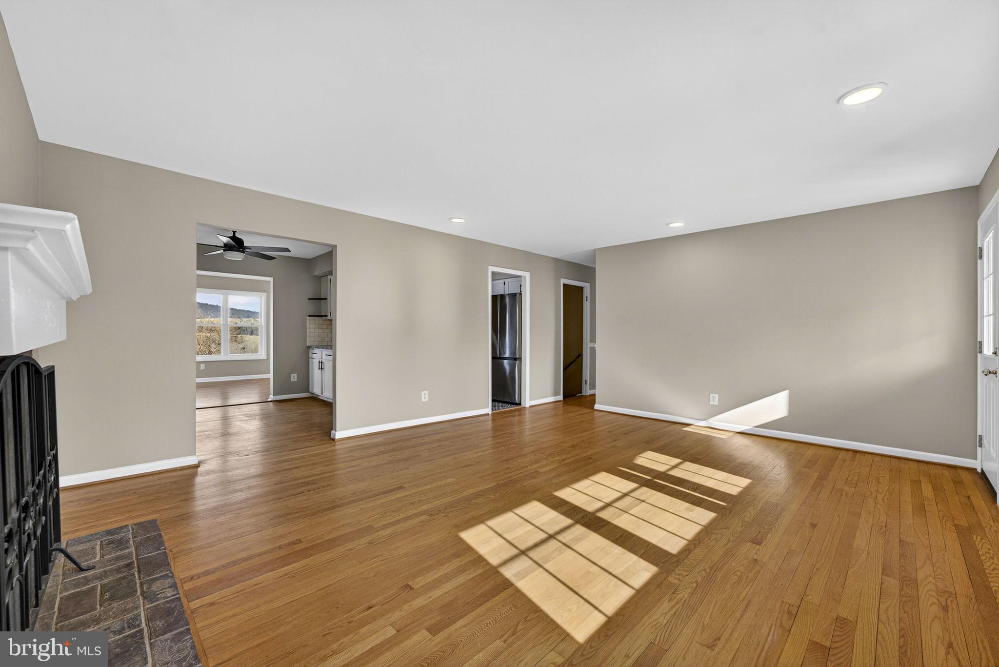 660 Foxcroft Road Warrenton, VA 20186 - Photo 8 of 24 a view of empty room with wooden floor