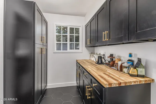 $749,900 | 3202 East Corrine Drive, Phoenix, AZ 85032