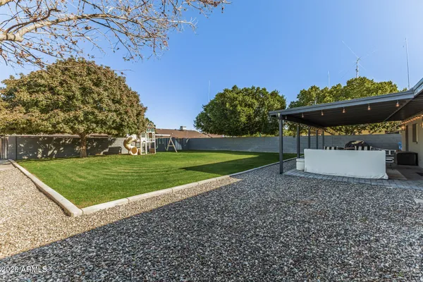 $749,900 | 3202 East Corrine Drive, Phoenix, AZ 85032