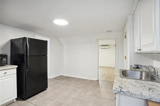 $1,950 | 940 North Carrollton Avenue, Unit A, New Orleans, LA 70119