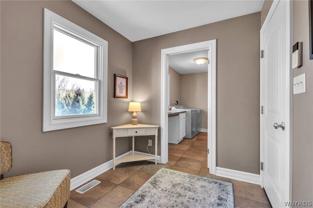 7770 Ellicott Road Orchard Park, NY 14170 - Photo 32 of 50