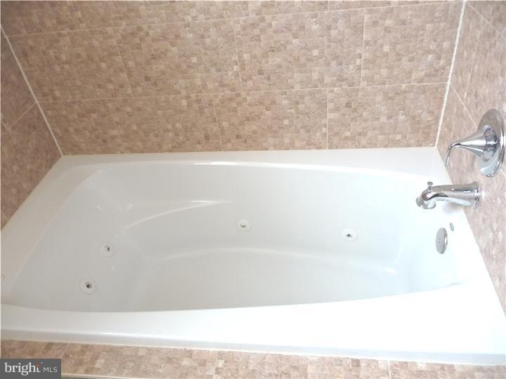 8413 Lynnewood Road Philadelphia, PA 19150 - Photo 13 of 18 Bathroom