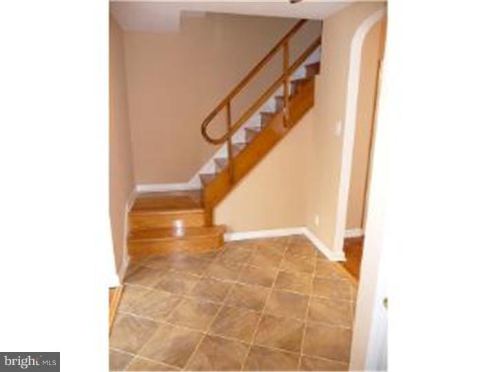 8413 Lynnewood Road Philadelphia, PA 19150 - Photo 3 of 18 Foyer