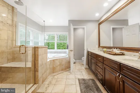 $1,195,000 | 319 Carlyn Drive, Severna Park, MD 21146