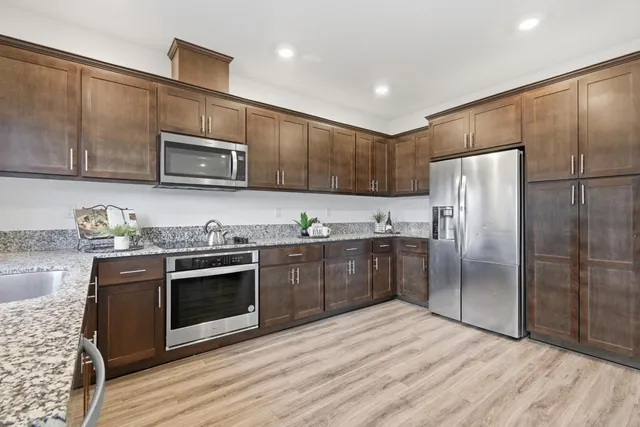 $999,000 | 121 Mountaintop Avenue, Hayward, CA 94544