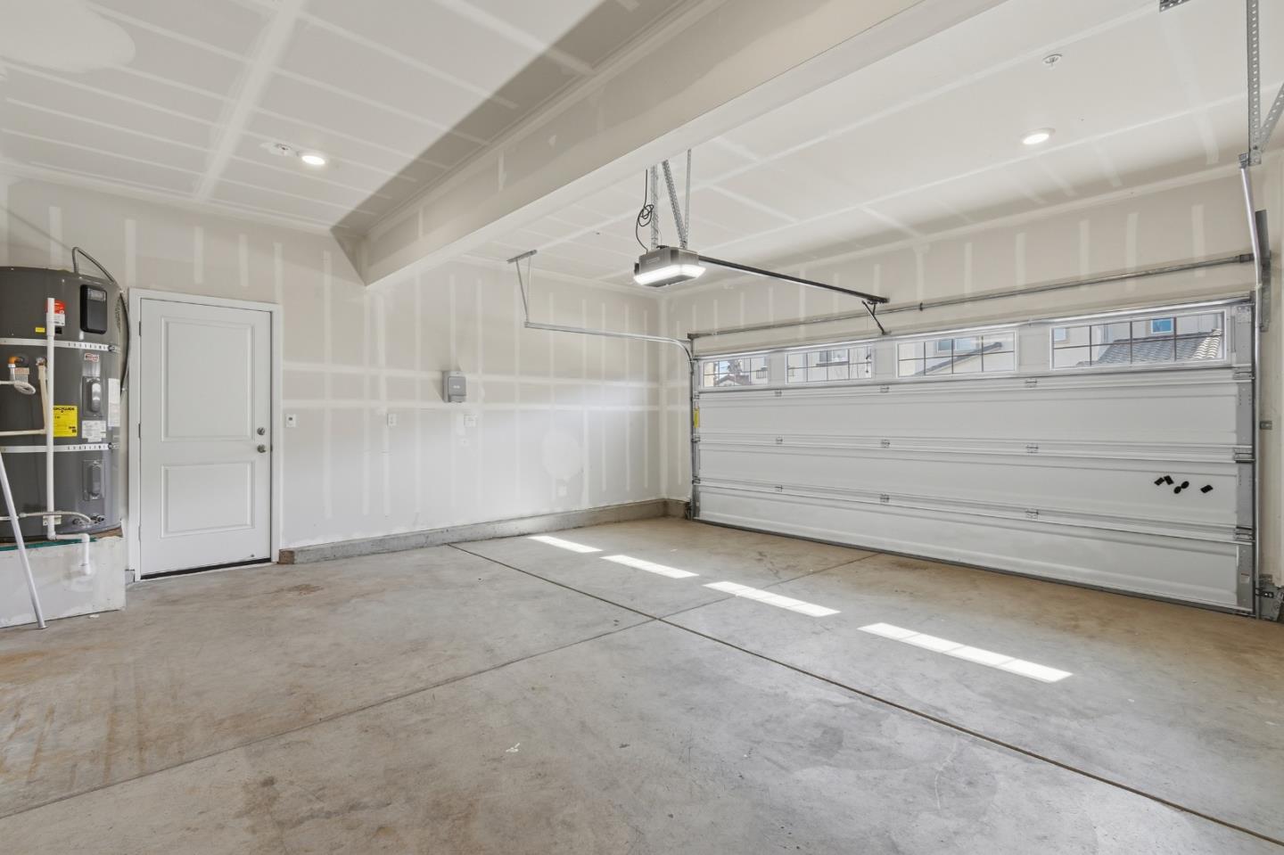 121 Mountaintop Avenue Hayward, CA 94544 - Photo 34 of 38 a view of an empty room