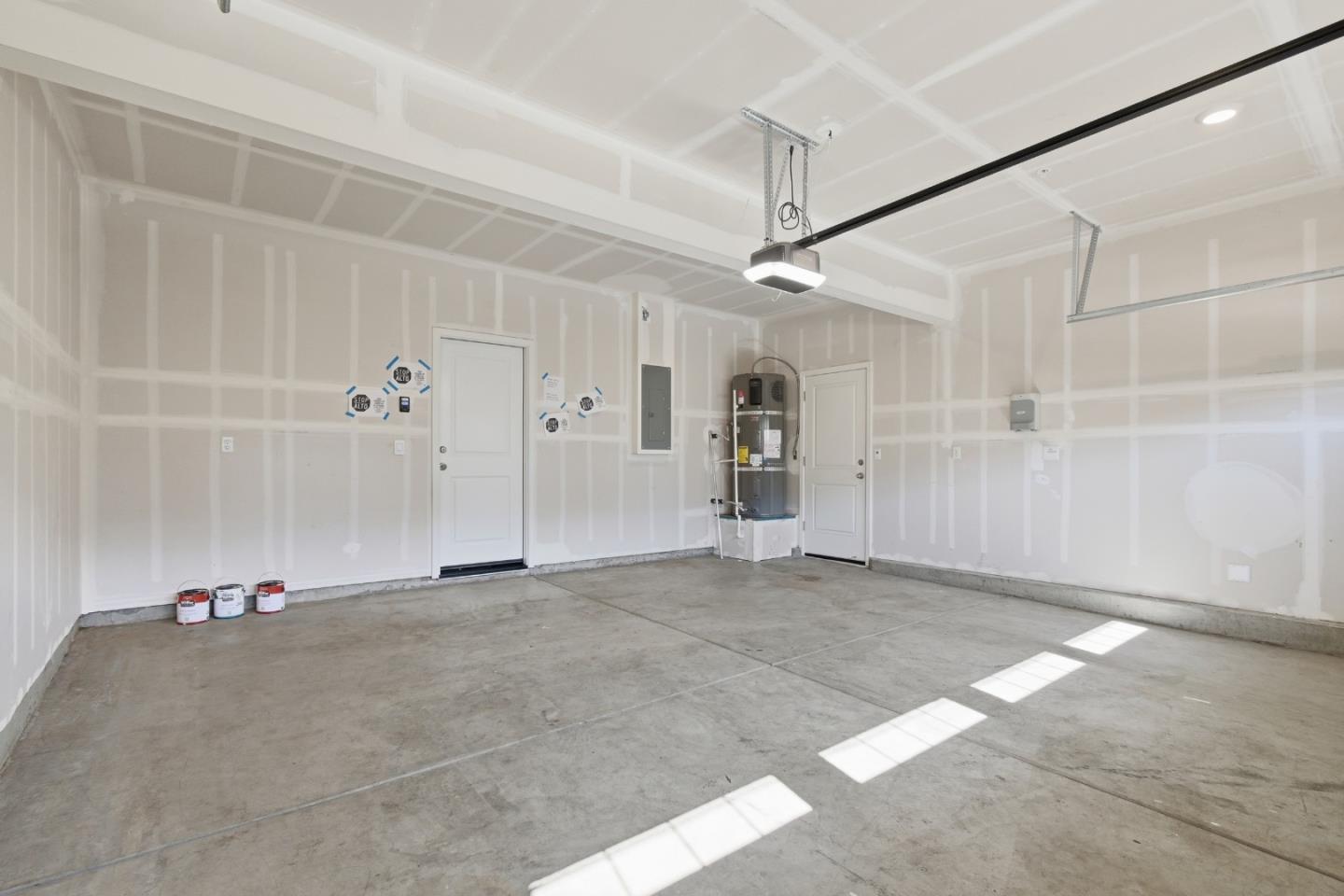 121 Mountaintop Avenue Hayward, CA 94544 - Photo 35 of 38 a view of empty room