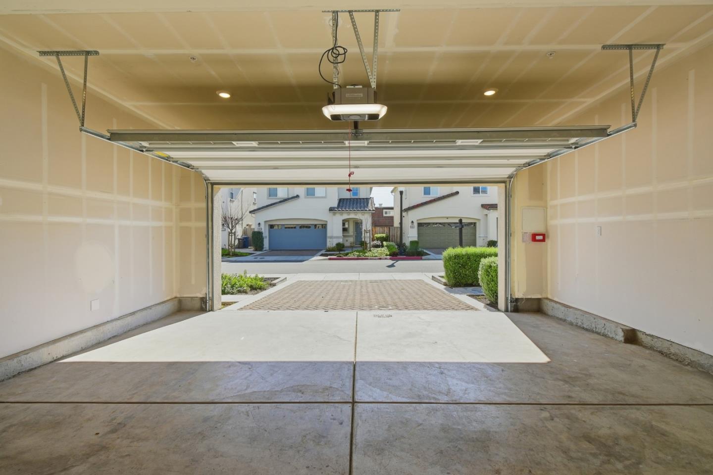 121 Mountaintop Avenue Hayward, CA 94544 - Photo 36 of 38