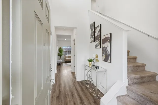 $999,000 | 121 Mountaintop Avenue, Hayward, CA 94544