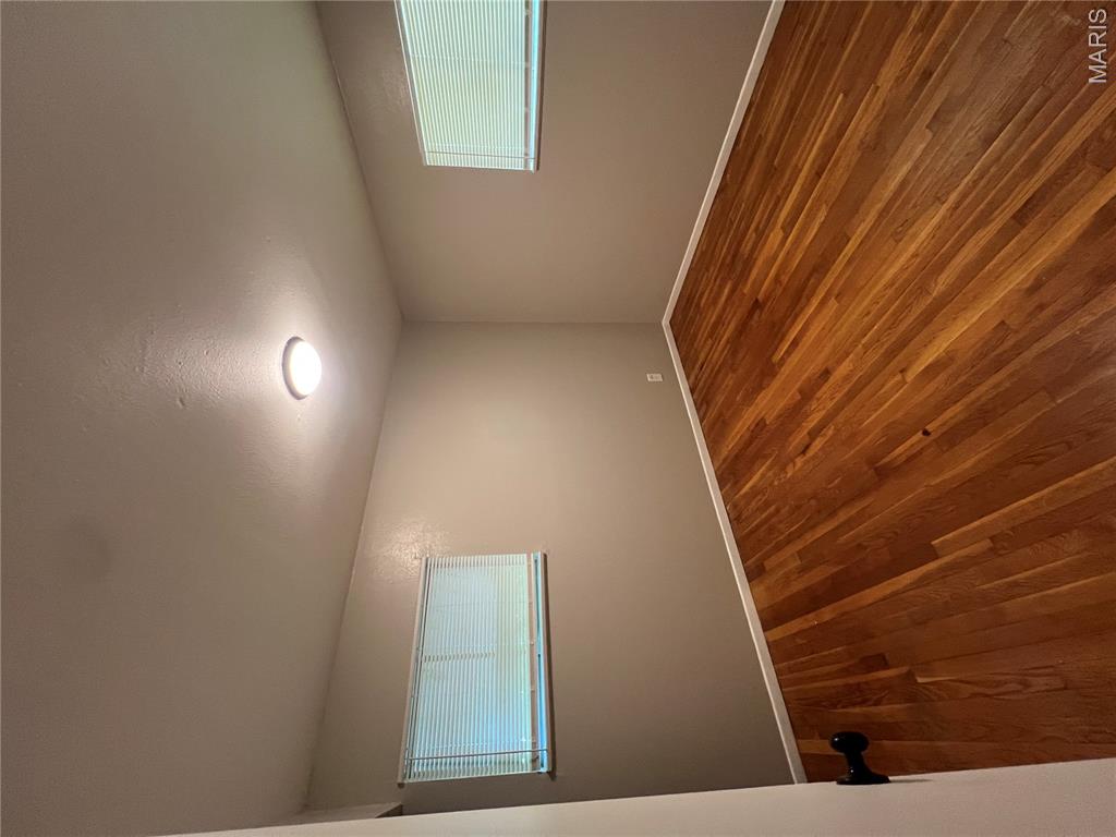 127 Ben Nevis Road St. Louis, MO 63137 - Photo 8 of 9 Gallery Image 8