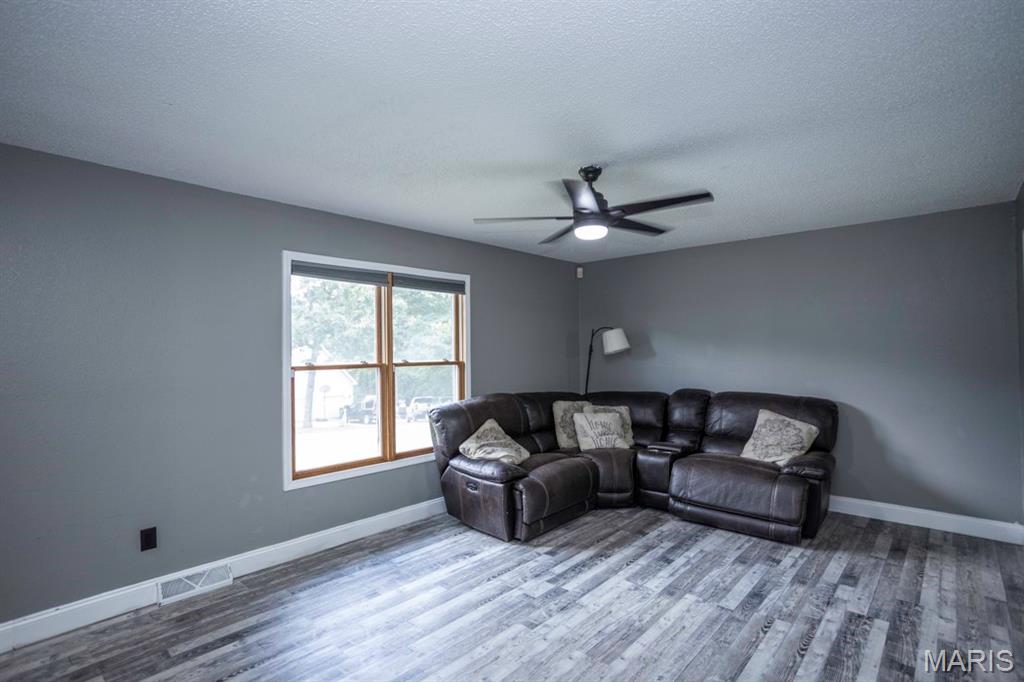 500 Stone Ridge Drive Waynesville, MO 65583 - Photo 15 of 47
