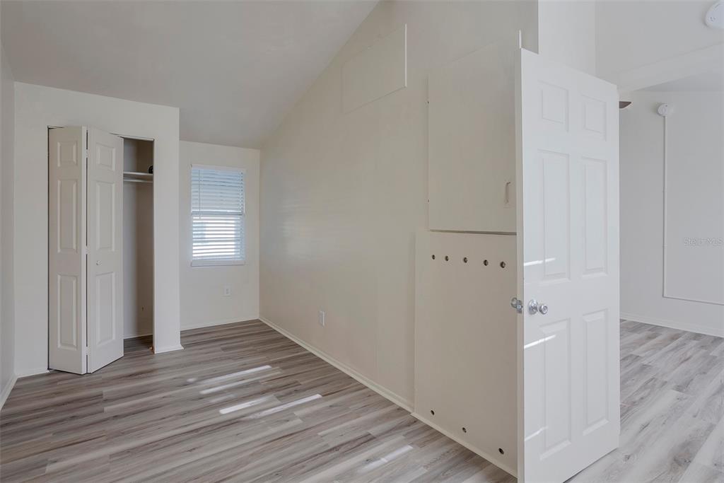 1102 Sunset Point Road Clearwater, FL 33755 - Photo 11 of 37