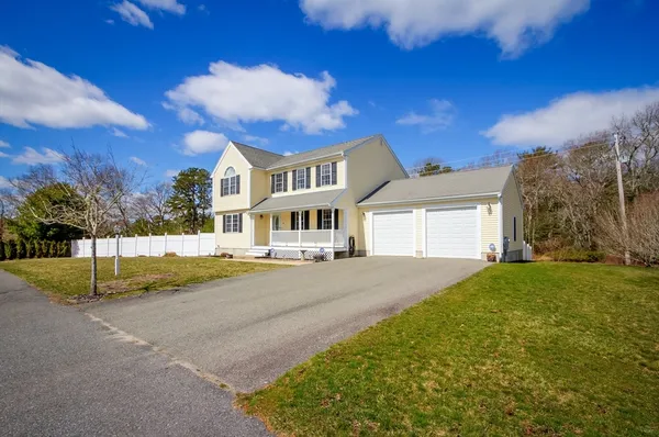 $699,850 | 17 Lynne Road, Wareham, MA 02571